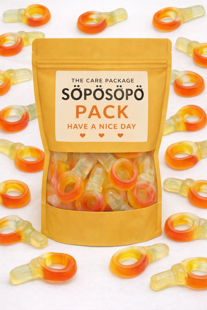 SÖPÖSÖPÖ Scandinavian Treat Pack – Fruit Pacifiers Gummies – 150g Nordic Candy Bag – Soft Fruity Foam Candy – soposopo pack