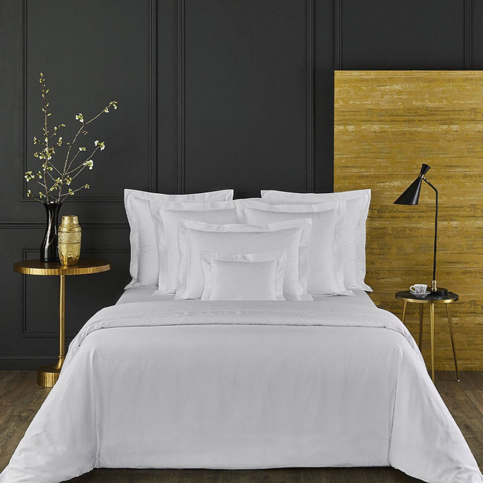 Yves Delorme Triomphe Solid Luxury Bed Linens - Blanc