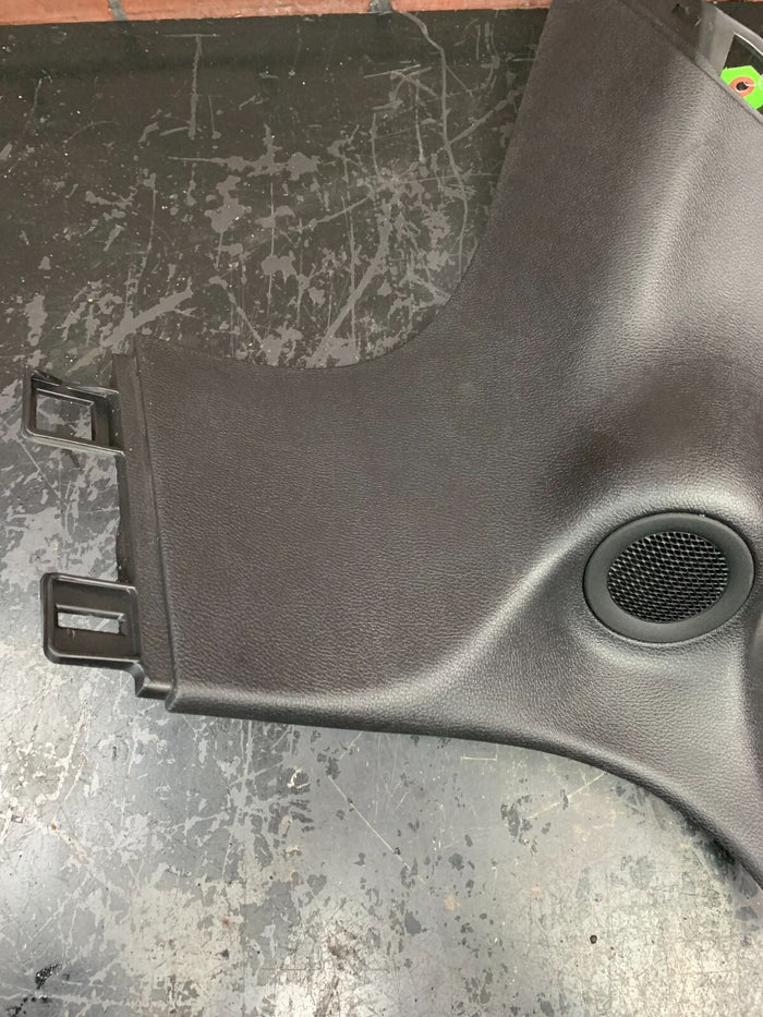 2016-2022 JEEP GRAND CHEROKEE REAR RIGHT RH SIDE PILLAR TRIM PANEL COVER OEM