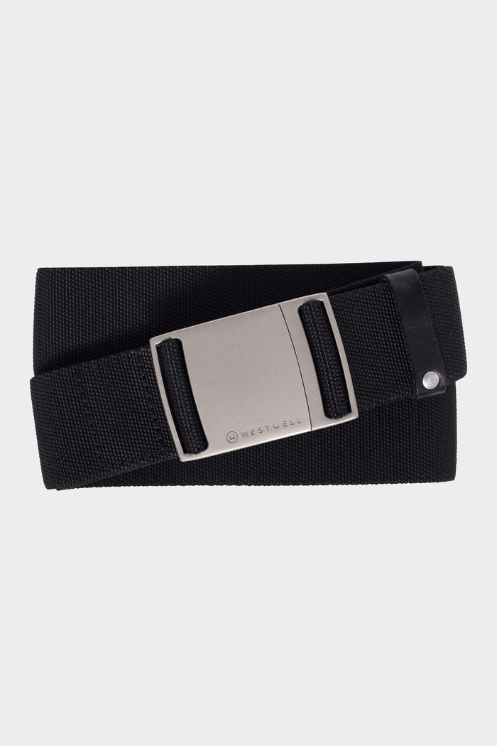 The 686 Westwell Clicker Stretch Belt by 686 is a black fabric belt with a matte silver rectangular buckle and a single metal fastener near the end, shown against a light gray background.