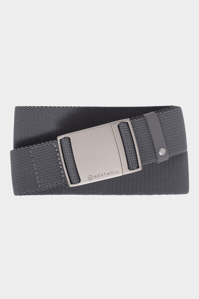 A dark gray 686 Westwell Clicker Stretch Belt with a rectangular silver buckle engraved with 686, shown against a plain white background.