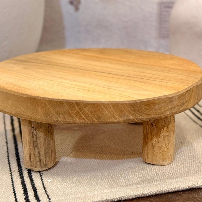 8" Round Stand