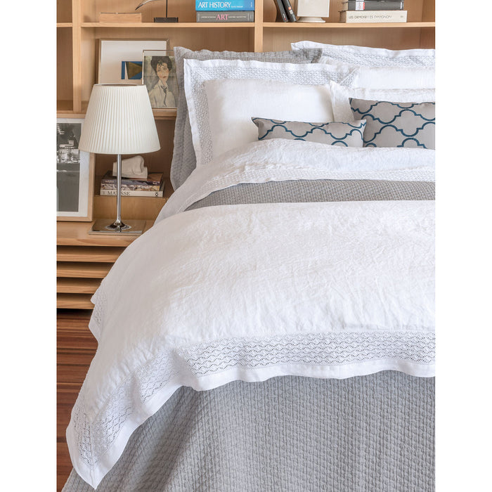 Bovi Vintage Linen Bedding Collection