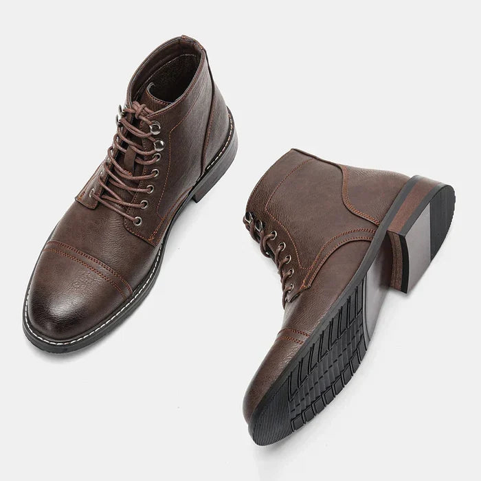 Dakota | Classic Derby Boots