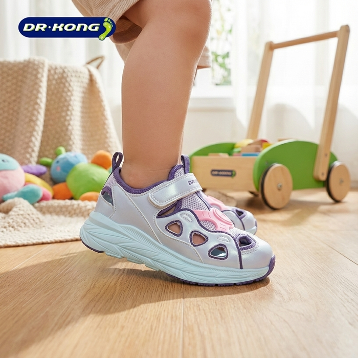 Dr. Kong Kids Smart Footbed Sandals 1S10A2031FW0