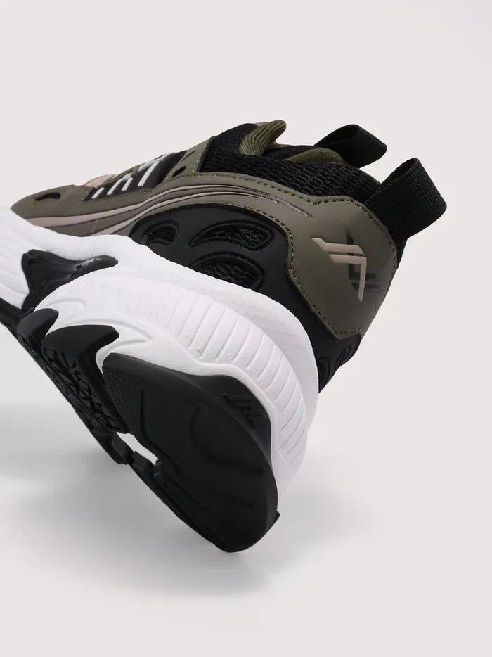 Men JAVI Sway Sneakers