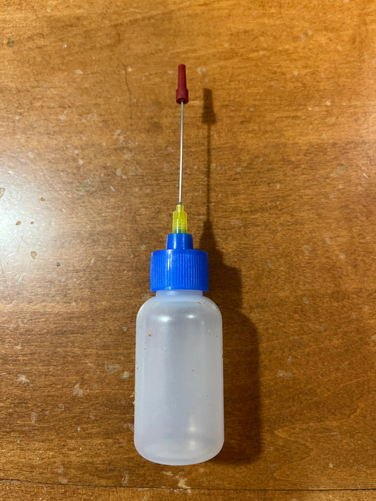 Perfect tip EMPTY bottle no leak tip 1 oz size 2" spout Bernina Jeff Sewing Machine Tools Supplies Accessories