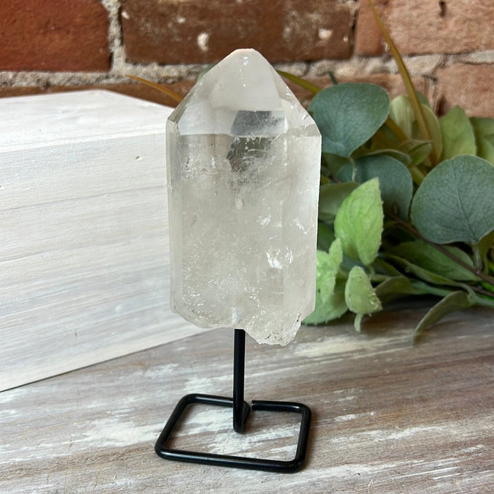 Quartz Point on Stand Large 8"
