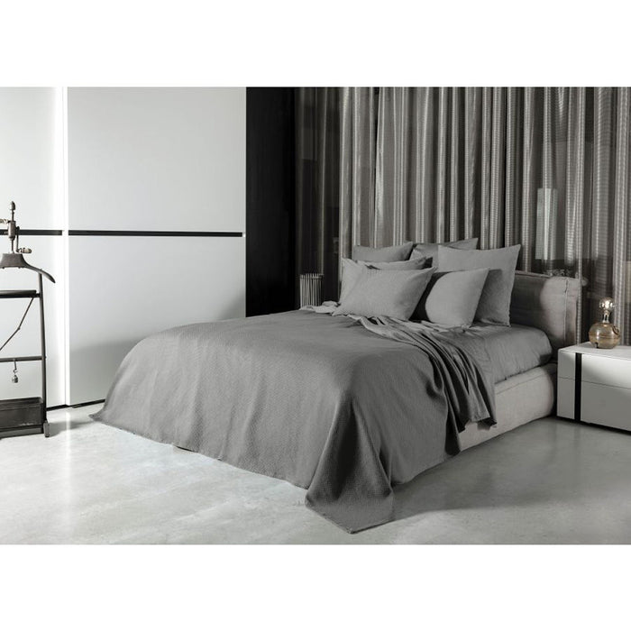 Signoria Olivia Coverlet & Shams - Silver Moon