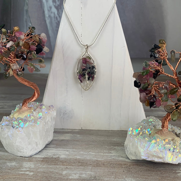 Tree of Life Oval Pendant (Various Stones) 1.5"