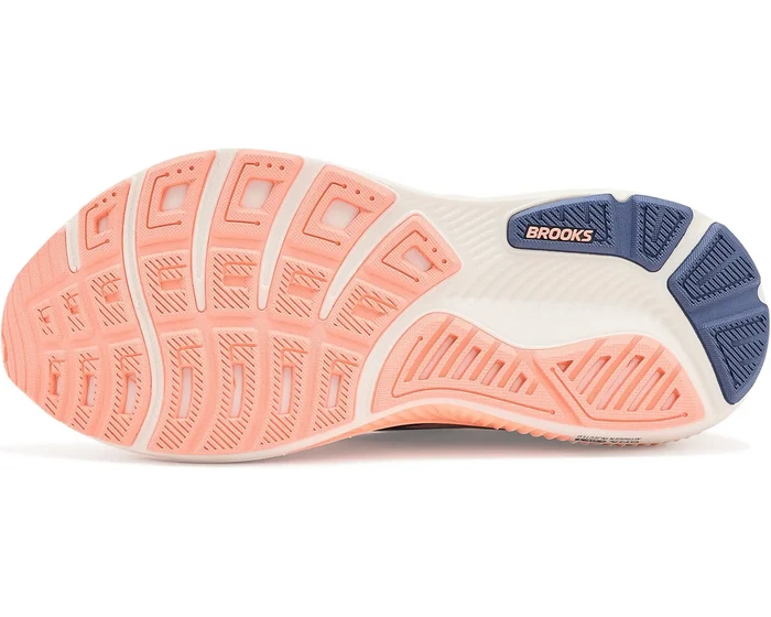 Women's Brooks Ghost 18 in Star White/Cyber Peach/Grey